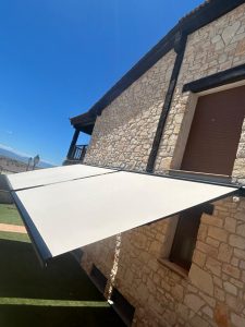 Proyecto6_3 Toldo para jardín o patio instalado por Toldos Siglo 22
