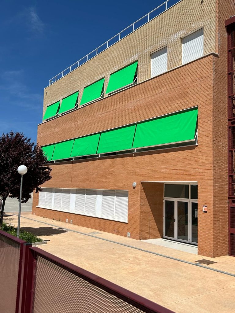 Toldo de portada_colegios